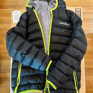 Eddie Bauer Kid's Reversable Puffer Jacket, Size S (7/8)